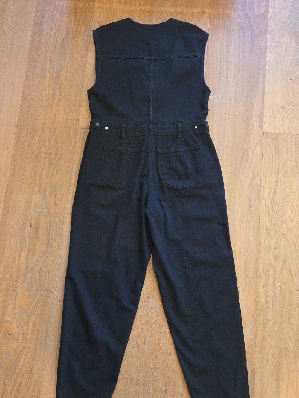 Universal Thread Black Sleeveless Zip-Front Knit Top With Stretch - Picture 6 of 8